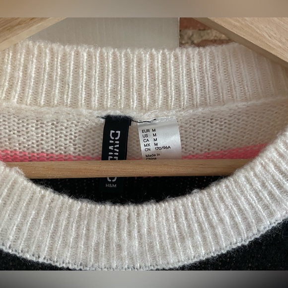 H&M Bold Stripe Knit Sweater - Picture 3 of 9